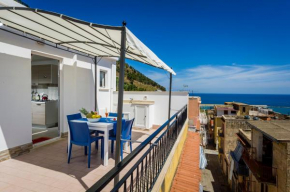 Casa Levante, Castellammare Del Golfo